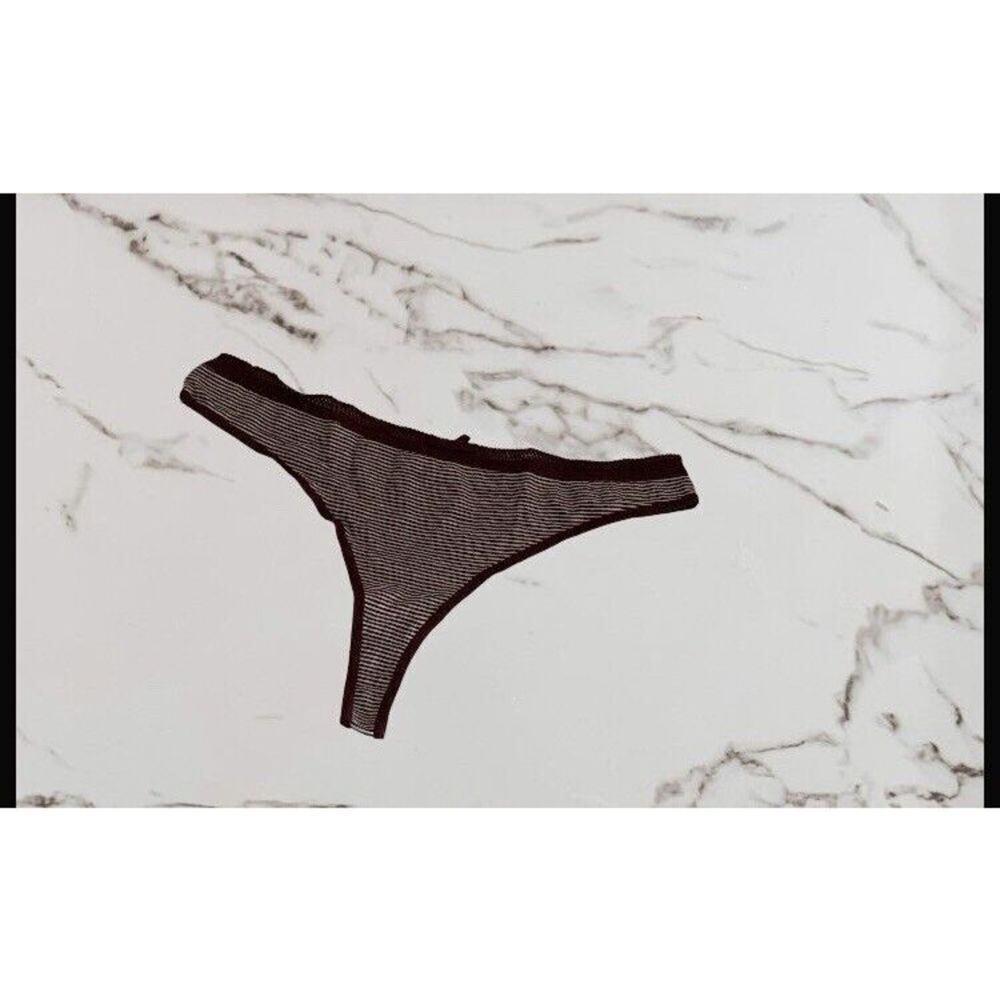 medium thong panties Nwot